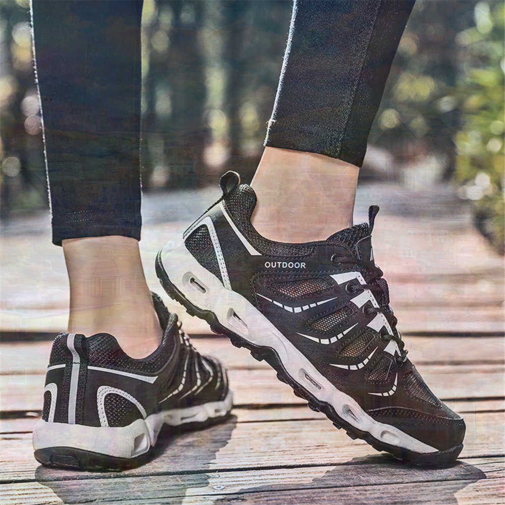 Sumer Round Tip Silver Sneaker – Women Fashion Brand Name Ideas Bewertung und Preis